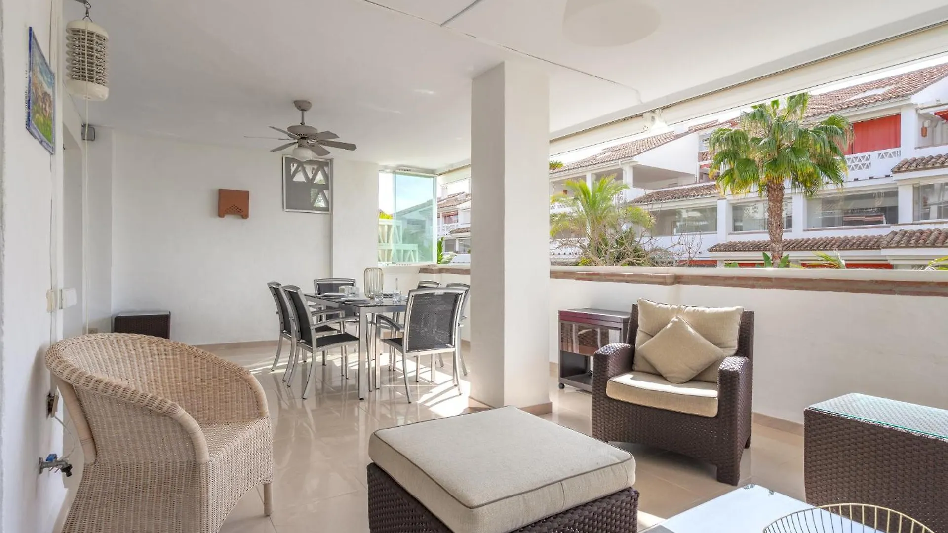 Apartment Las Canas Beach Marbella Spain